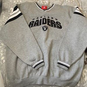 Vintage Oakland Raider ribbed crewneck